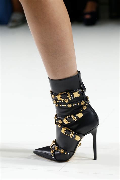 versace chaussures|versace fr boots.